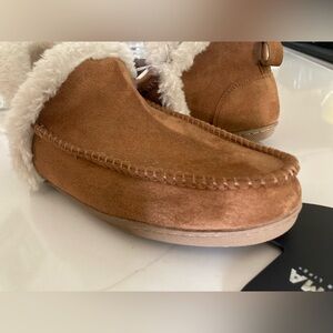 NWT Sonoma Women's Faux Fur Mabbell Style Ankle Boot Slippers Chestnut S 6-7